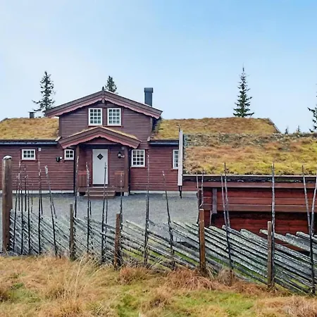 4 Bedroom Stunning In Vakantiehuis Sjusjoen